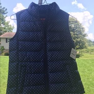 navy blue puffer vest